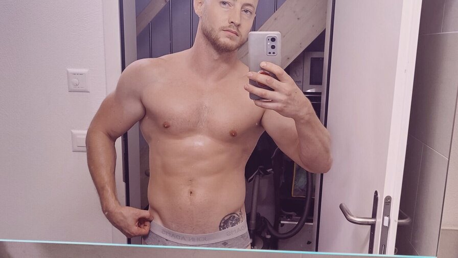 TommyCapri