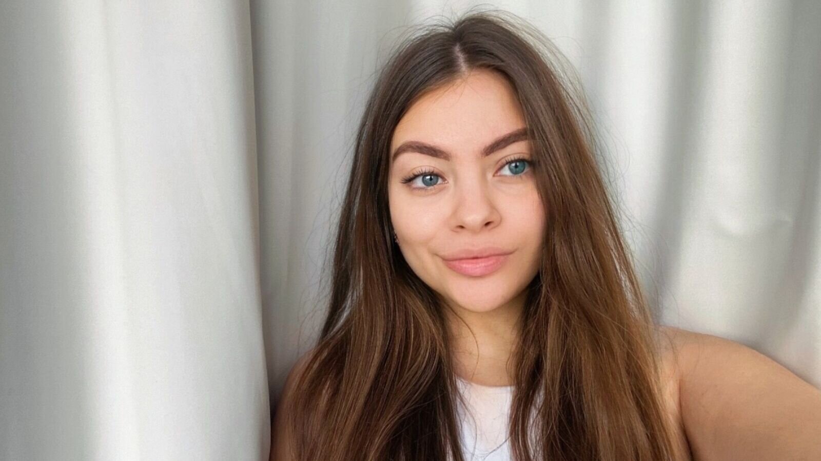 Join KattyGrace in VIP Chezch webcam nude show just on Eldesvan  Erotico👁️‍🗨️!